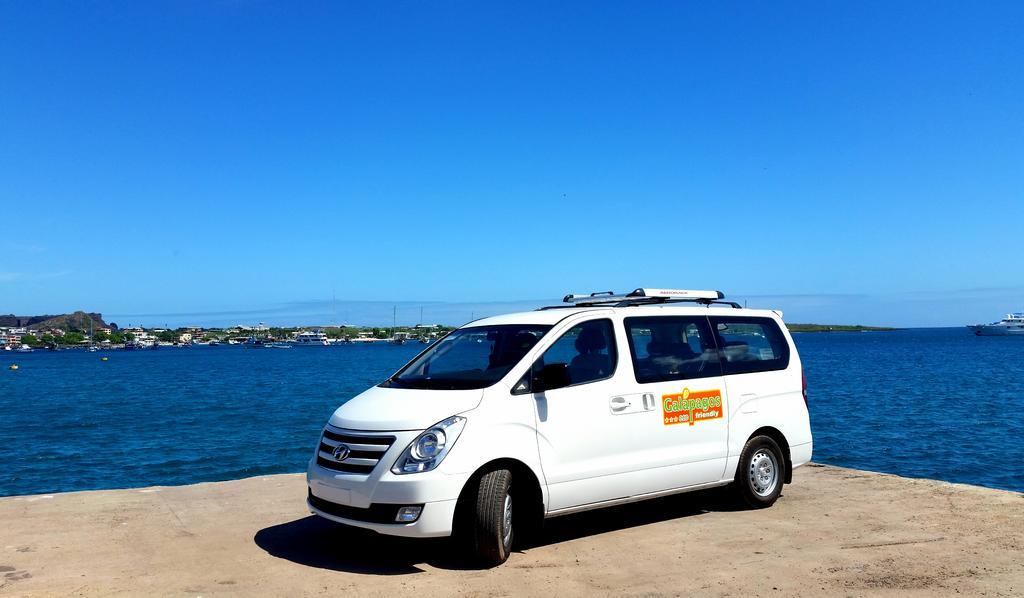 巴克里索莫雷诺港Galapagos Eco Friendly住宿加早餐旅馆 外观 照片